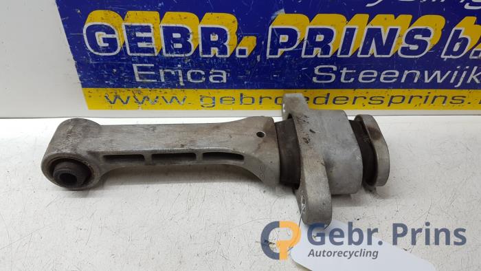 Used Engine mount Hyundai iX35 (LM) 2.0 16V Price € 15,00 Margin scheme offered by Autorec. Gebr. Prins b.v.