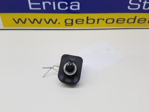 Usagé Commutateur rétroviseur Audi A7 Prix € 20,00 Règlement à la marge proposé par Autorec. Gebr. Prins b.v.