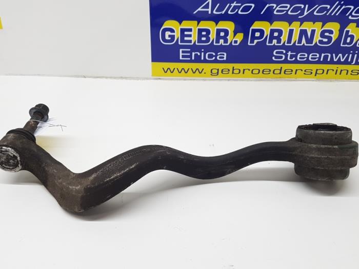 Front lower wishbone, left from a BMW 5 serie Touring (E61) 530d 24V 2008