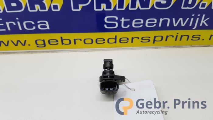 Begagnade Vevaxelsensor Suzuki Celerio (LF) 1.0 12V Dualjet Pris € 15,00 Marginaltabell erbjuds av Autorec. Gebr. Prins b.v.