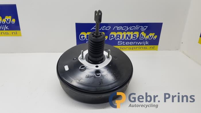 Usagé Servo frein Renault Trafic New (FL) 2.0 dCi 16V 90 Prix € 42,35 Prix TTC proposé par Autorec. Gebr. Prins b.v.