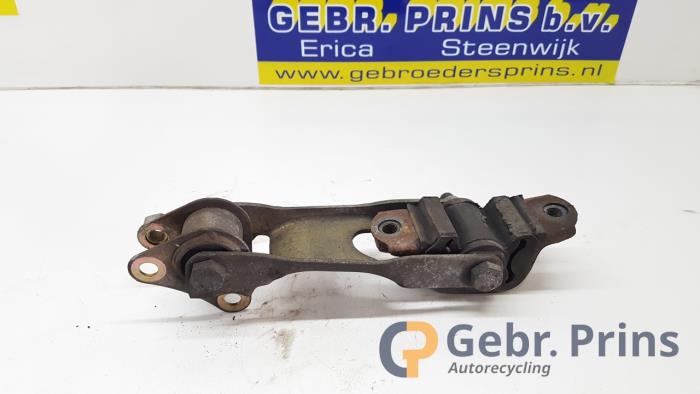 Usagé Support boîte de vitesses Fiat Ducato (243/244/245/247) 2.0 JTD Prix € 24,20 Prix TTC proposé par Autorec. Gebr. Prins b.v.