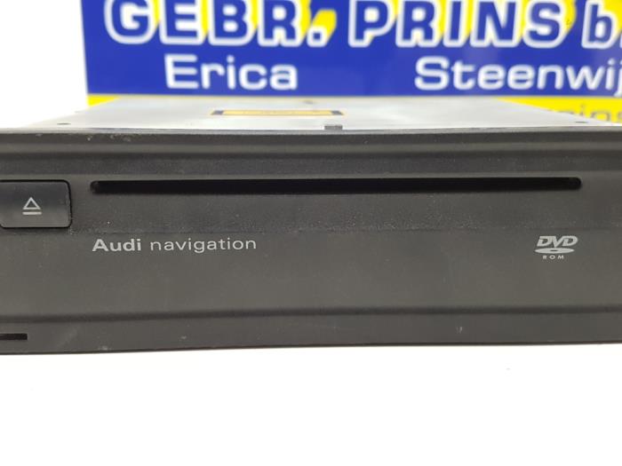 Navigation Modul van een Audi A8 2006
