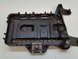 Used Battery box Volkswagen Scirocco (137/13AD) 1.4 TSI 160 16V Price € 22,00 Margin scheme offered by Autorec. Gebr. Prins b.v.