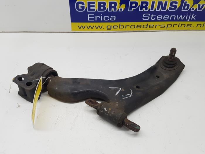 Front lower wishbone, left from a Daewoo Spark 1.0 16V Bifuel 2014