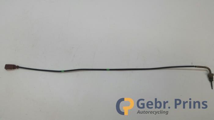 Used Particulate filter sensor Volkswagen Touran (5T1) 2.0 TDI 150 Price € 20,00 Margin scheme offered by Autorec. Gebr. Prins b.v.