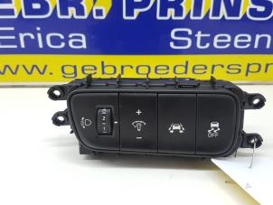Used ESP switch Kia Niro I (DE) 1.6 GDI Hybrid Price € 30,00 Margin scheme offered by Autorec. Gebr. Prins b.v.