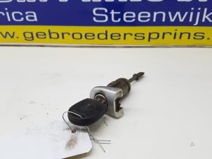 Used Door lock cylinder, right Volkswagen Lupo Price € 10,00 Margin scheme offered by Autorec. Gebr. Prins b.v.