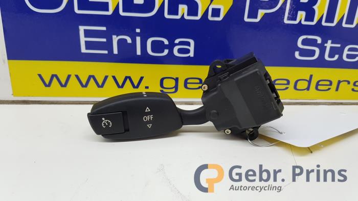 Używane Obsluga tempomatu BMW 6 serie (E64) 645 Ci 4.4 V8 32V Cena € 20,00 Procedura marży oferowane przez Autorec. Gebr. Prins b.v.