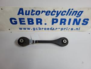 Used Rear upper wishbone, left Volkswagen Touran (5T1) 2.0 TDI 150 Price € 25,00 Margin scheme offered by Autorec. Gebr. Prins b.v.