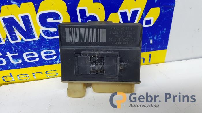 Glow plug relay Citroen C5 9652021180