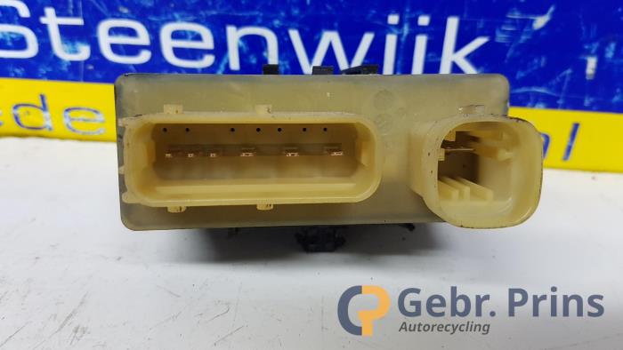 Glow plug relay Citroen C5 9652021180