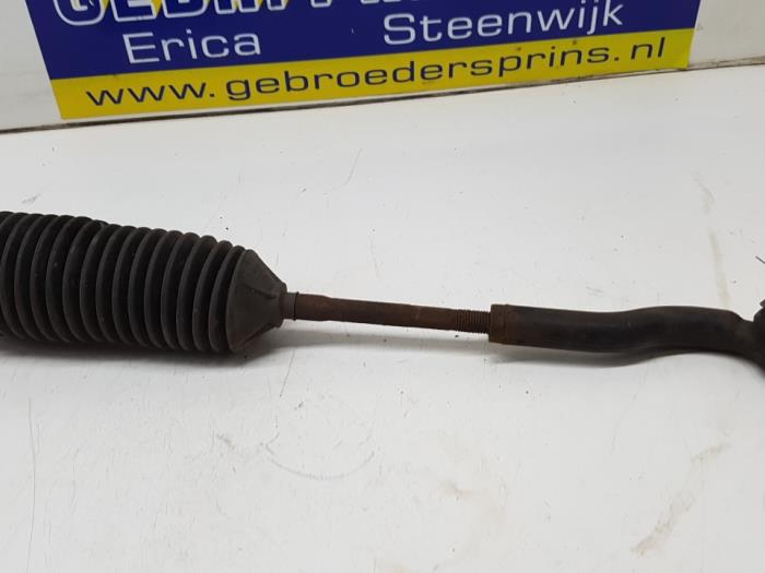 Tie rod, left from a Fiat Panda (169) 1.2, Classic 2011