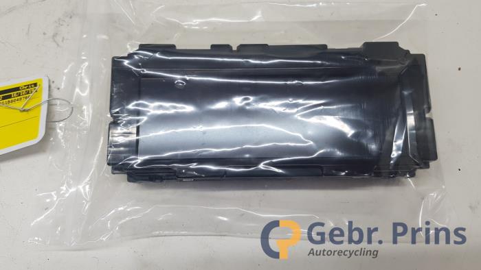 Begagnade Innerdisplay Opel Astra J Sports Tourer (PD8/PE8/PF8) 1.7 CDTi 16V Pris € 35,00 Marginaltabell erbjuds av Autorec. Gebr. Prins b.v.