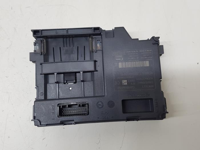 Card reader (lock) from a Renault Clio IV Estate/Grandtour (7R) 1.5 Energy dCi 90 FAP 2015