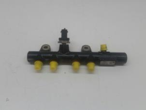 Used Fuel injector nozzle Dacia Dokker Express (8S) 1.5 dCi 75 Price € 50,00 Margin scheme offered by Autorec. Gebr. Prins b.v.