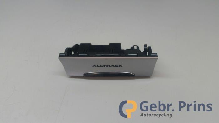 Begagnade Askkopp, fram Volkswagen Passat Variant (365) 2.0 TSI 16V Pris € 15,00 Marginaltabell erbjuds av Autorec. Gebr. Prins b.v.