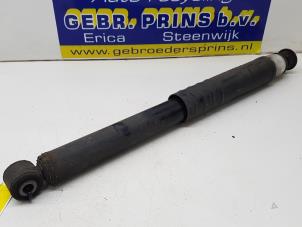 Used Rear shock absorber, right Renault Clio IV (5R) 1.5 Energy dCi 90 FAP Price € 20,00 Margin scheme offered by Autorec. Gebr. Prins b.v.