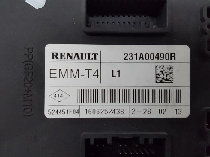 Ignition lock + computer from a Renault Clio IV (5R) 1.5 Energy dCi 90 FAP 2013