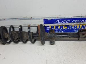 Used Rear shock absorber rod, right Dacia Duster (HS) 1.5 dCi 4x4 Price € 44,00 Margin scheme offered by Autorec. Gebr. Prins b.v.