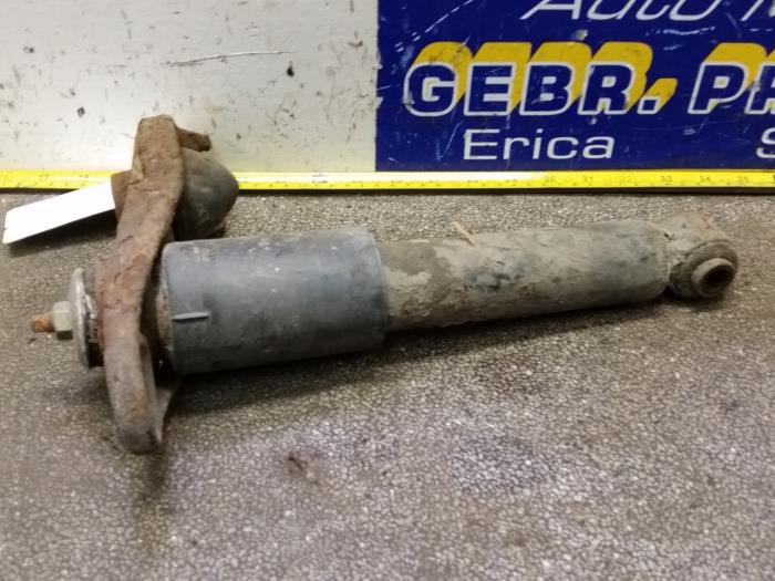 Front shock absorber, right from a Volkswagen Transporter T4 2.5 TDI 2001