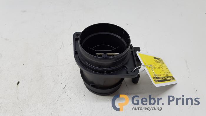 Gebrauchte Luftmassenmesser Volkswagen Passat Variant (3G5) 1.6 TDI 16V Preis € 25,00 Margenregelung angeboten von Autorec. Gebr. Prins b.v.