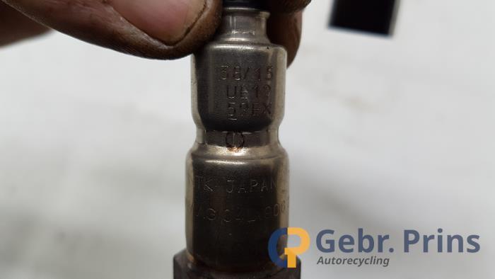 Lambda probe from a Volkswagen Passat Variant (3G5) 1.6 TDI 16V 2015
