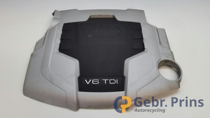 Used Engine cover Audi A4 Avant (B8) 3.0 TDI V6 24V Quattro Price € 40,00 Margin scheme offered by Autorec. Gebr. Prins b.v.