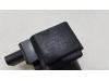 Pen ignition coil from a Opel Karl 1.0 ecoFLEX 12V 2016
