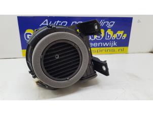 Used Heating and ventilation fan motor Toyota Yaris III (P13) 1.5 16V Hybrid Price € 50,00 Margin scheme offered by Autorec. Gebr. Prins b.v.