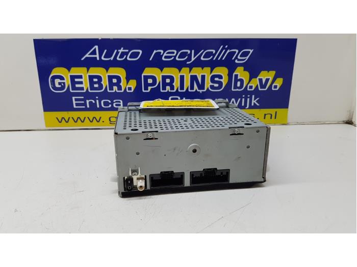 Radio module from a Ford Fiesta 6 (JA8) 1.0 EcoBoost 12V 100 2016