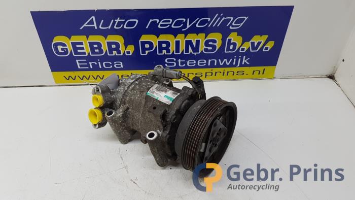 Gebrauchte Klimapumpe Renault Clio III (BR/CR) 1.6 16V Preis € 40,00 Margenregelung angeboten von Autorec. Gebr. Prins b.v.