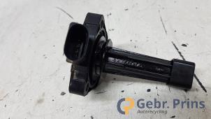 Ölstandsensor van een Volkswagen Polo V (6R) 1.4 TDI DPF BlueMotion technology 2014