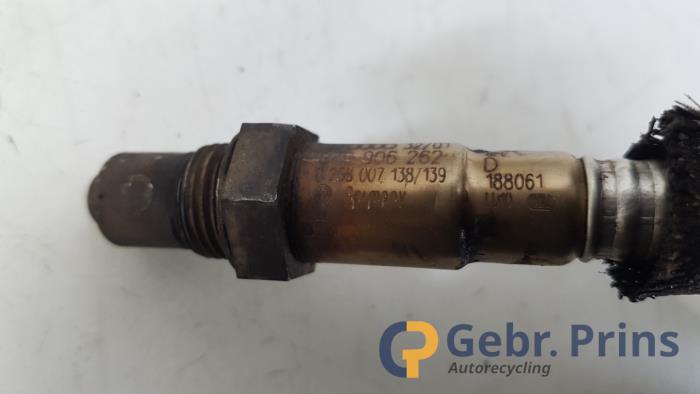 Sonde lambda d'un Volkswagen Passat 4Motion (3B3) 4.0 W8 2001