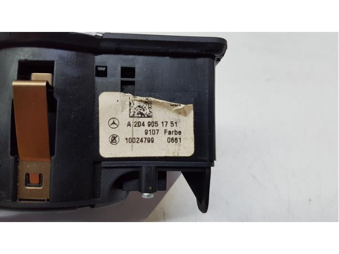 Light switch from a Mercedes-Benz C Estate (S204) 2.2 C-180 CDI 16V BlueEFFICIENCY 2011