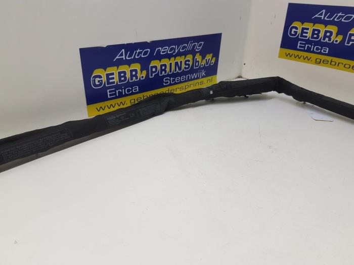 Roof curtain airbag, left from a Renault Megane III Grandtour (KZ) 1.5 dCi 110 2016