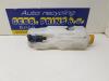 Renault Twingo III (AH) 0.9 Energy TCE 90 12V Spolartank, vindruta