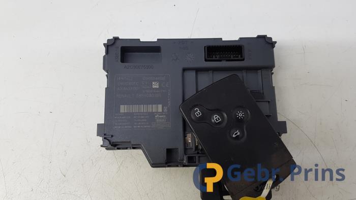 Used Ignition lock + computer Renault Captur I (2R) 1.5 Energy dCi 90 FAP Price € 150,00 Margin scheme offered by Autorec. Gebr. Prins b.v.