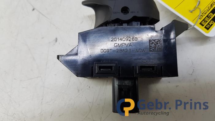 Gebrauchte Handbremse Schalter Ford Mondeo V Wagon 1.6 TDCi 16V Preis € 15,00 Margenregelung angeboten von Autorec. Gebr. Prins b.v.