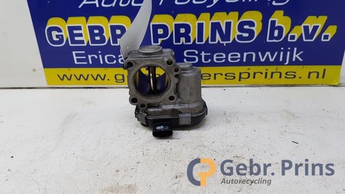 Usagé Boitier papillon Ford Mondeo V Wagon 1.6 TDCi 16V Prix € 40,00 Règlement à la marge proposé par Autorec. Gebr. Prins b.v.