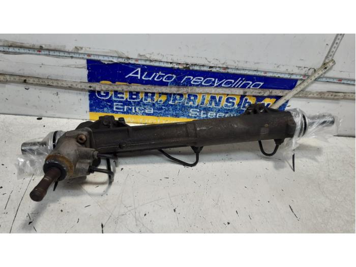 Power steering box from a Peugeot 607 (9D/U) 2.2 16V 2003