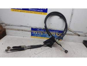 Used Gearbox control cable Renault Twingo III (AH) 1.0 SCe 70 12V Price € 40,00 Margin scheme offered by Autorec. Gebr. Prins b.v.