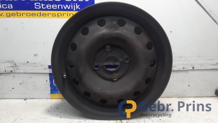 Używane Obrecz Chevrolet Tacuma 1.6 16V Cena € 20,00 Procedura marży oferowane przez Autorec. Gebr. Prins b.v.