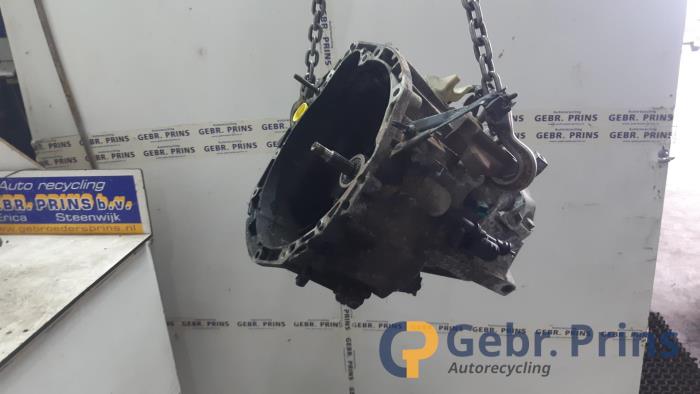 Gebrauchte Getriebe Renault Grand Scénic III (JZ) 1.9 dCi Preis € 250,00 Margenregelung angeboten von Autorec. Gebr. Prins b.v.