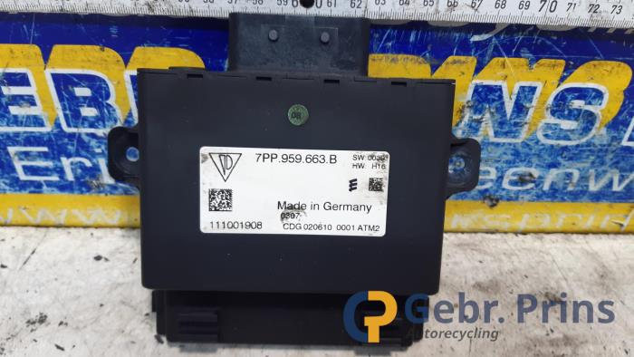Usagé Ordinateur marche-arrêt Porsche Panamera (970) 3.6 V6 24V PDK 4 Prix € 30,00 Règlement à la marge proposé par Autorec. Gebr. Prins b.v.