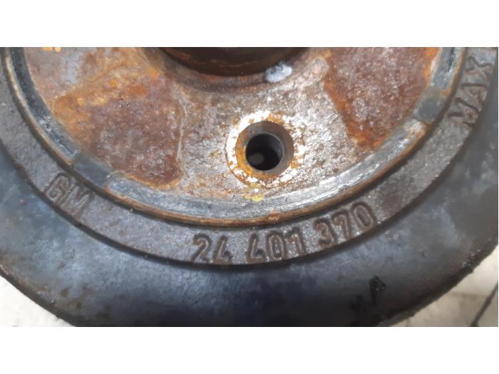 Knuckle, rear right from a Opel Corsa C (F08/68) 1.2 16V Twin Port 2006