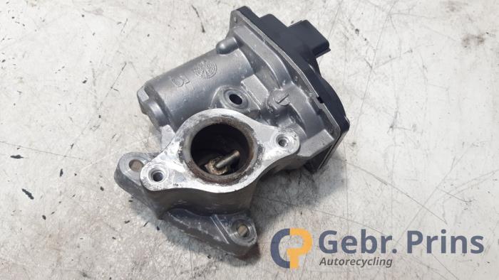 Gebrauchte AGR Ventil Renault Clio IV (5R) 1.5 Energy dCi 90 FAP Preis € 40,00 Margenregelung angeboten von Autorec. Gebr. Prins b.v.