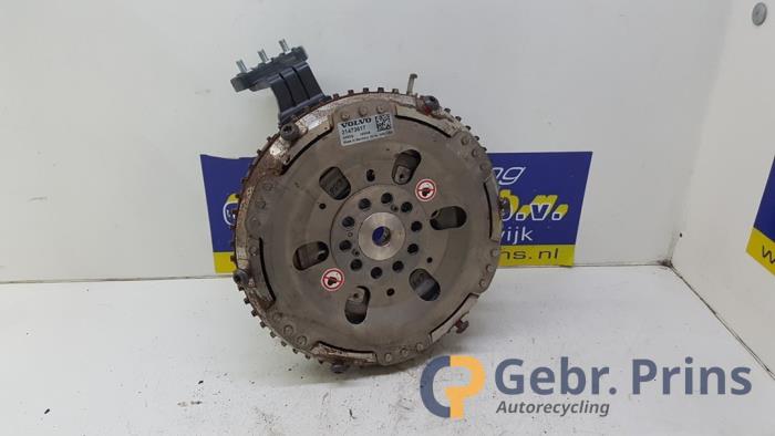 Gebrauchte Dynamo Volvo XC90 II 2.0 T8 16V Twin Engine AWD Preis € 300,00 Margenregelung angeboten von Autorec. Gebr. Prins b.v.