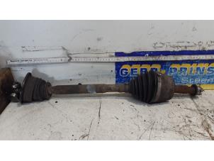 Used Front drive shaft, left Opel Movano (4A1; 4A2; 4B2; 4B3; 4C2; 4C3) 2.8 DTI Price € 40,00 Margin scheme offered by Autorec. Gebr. Prins b.v.