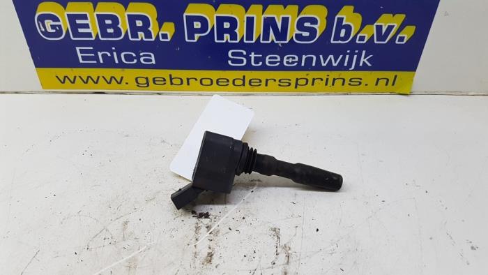 Pen ignition coil from a Seat Ibiza IV (6J5) 1.0 EcoTSI 12V 2016